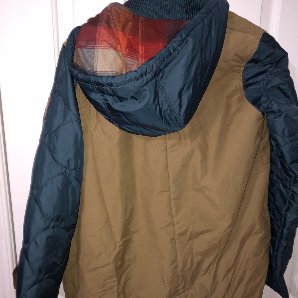 Columbia Fall Jacket - Picture 2 of 2